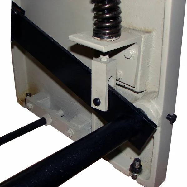 Flash Sale β Baileigh Stomp Shear 52 In. 16 Gauge Mild Steel Capacity SF-5216E 1007020 π - Image 2